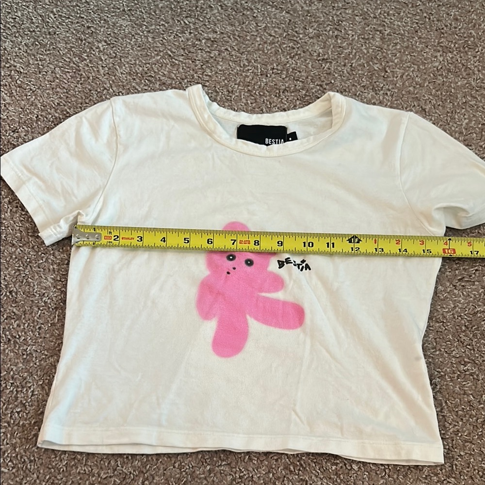 Bestia teddy White and Pink Graphic T-Shirt - Picture 4 of 7
